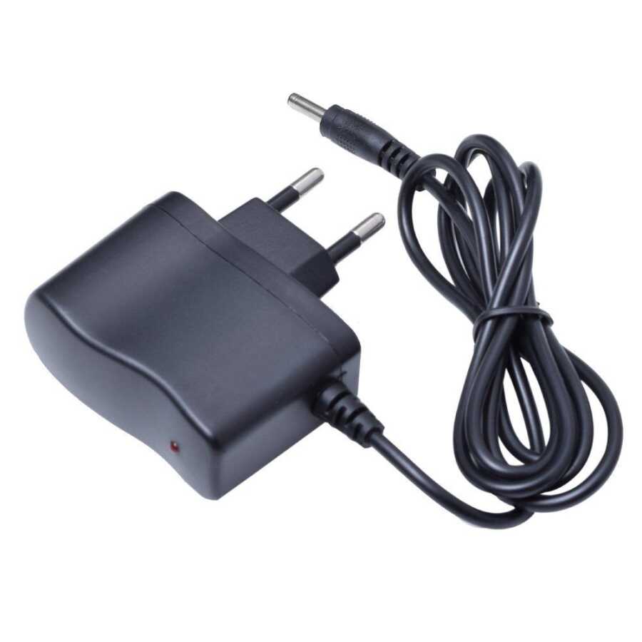 5V 2A Adaptör 3.5x1.35mm DC Güç Adaptörü