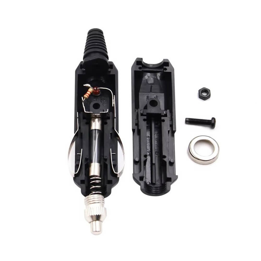 12v Oto Araç Çakmak Fiş Erkek Sigortalı Ledli Kablo Tip - Demonte