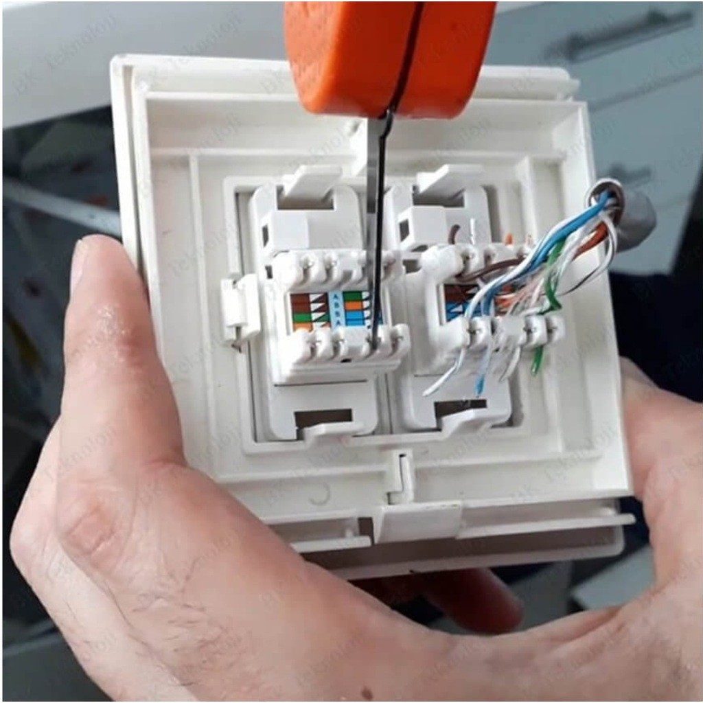 RJ45 Cat6 UTP 180 Derece Keystone Jack - 1 Adet RJ45 Cat6 UTP 180 Derece Keystone Jack - 1 Adet